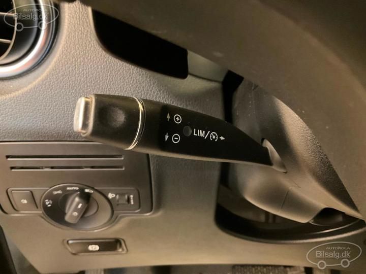 Photo 4 VIN: W1V44760513685976 - MERCEDES-BENZ VITO 