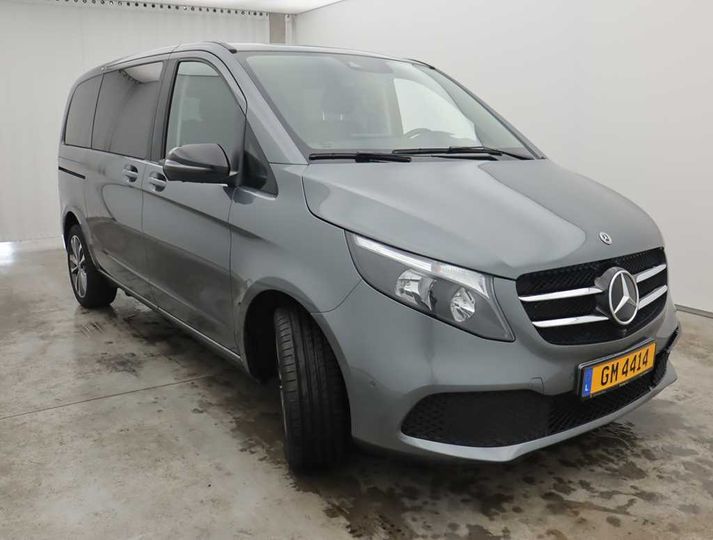 Photo 8 VIN: W1V44781113859334 - MERCEDES-BENZ V-KLASSE &#3919 