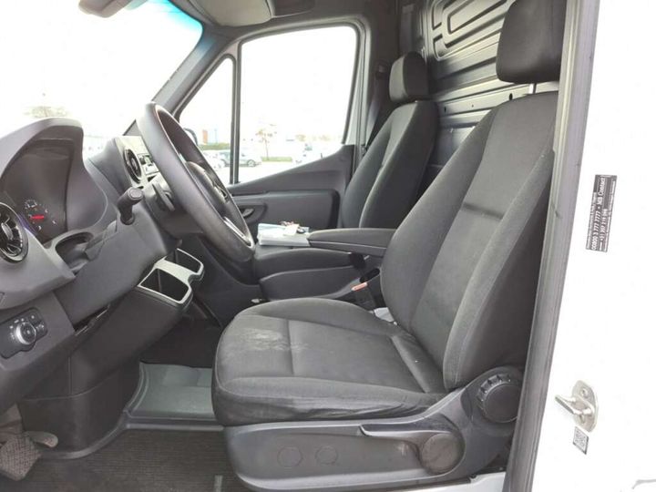 Photo 23 VIN: W1V9076331P215465 - MERCEDES-BENZ SPRINTER 