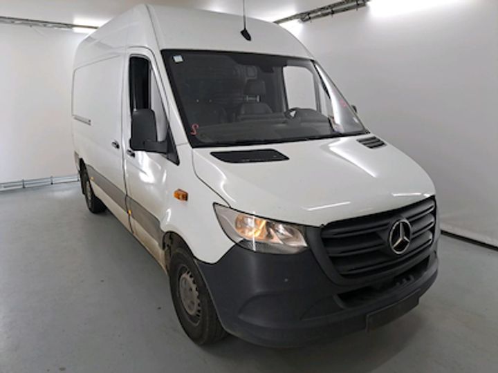 Photo 1 VIN: W1V9076331P250914 - MERCEDES-BENZ SPRINTER 300 FOU MWB HR DSL - 2018 