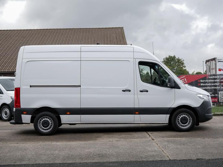 Photo 2 VIN: W1V9106231P221144 - MERCEDES-BENZ SPRINTER III 