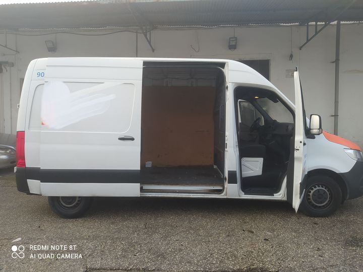 Photo 13 VIN: W1V9106231P255773 - MERCEDES-BENZ SPRINTER 