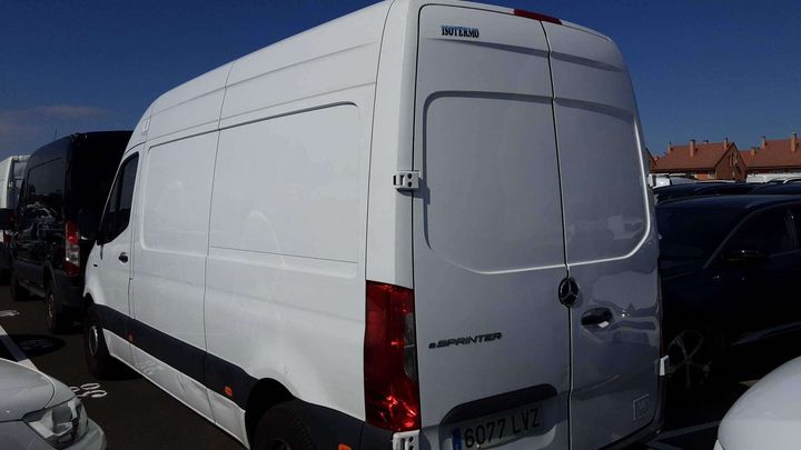 Photo 13 VIN: W1V9106331P317437 - MERCEDES-BENZ SPRINTER 