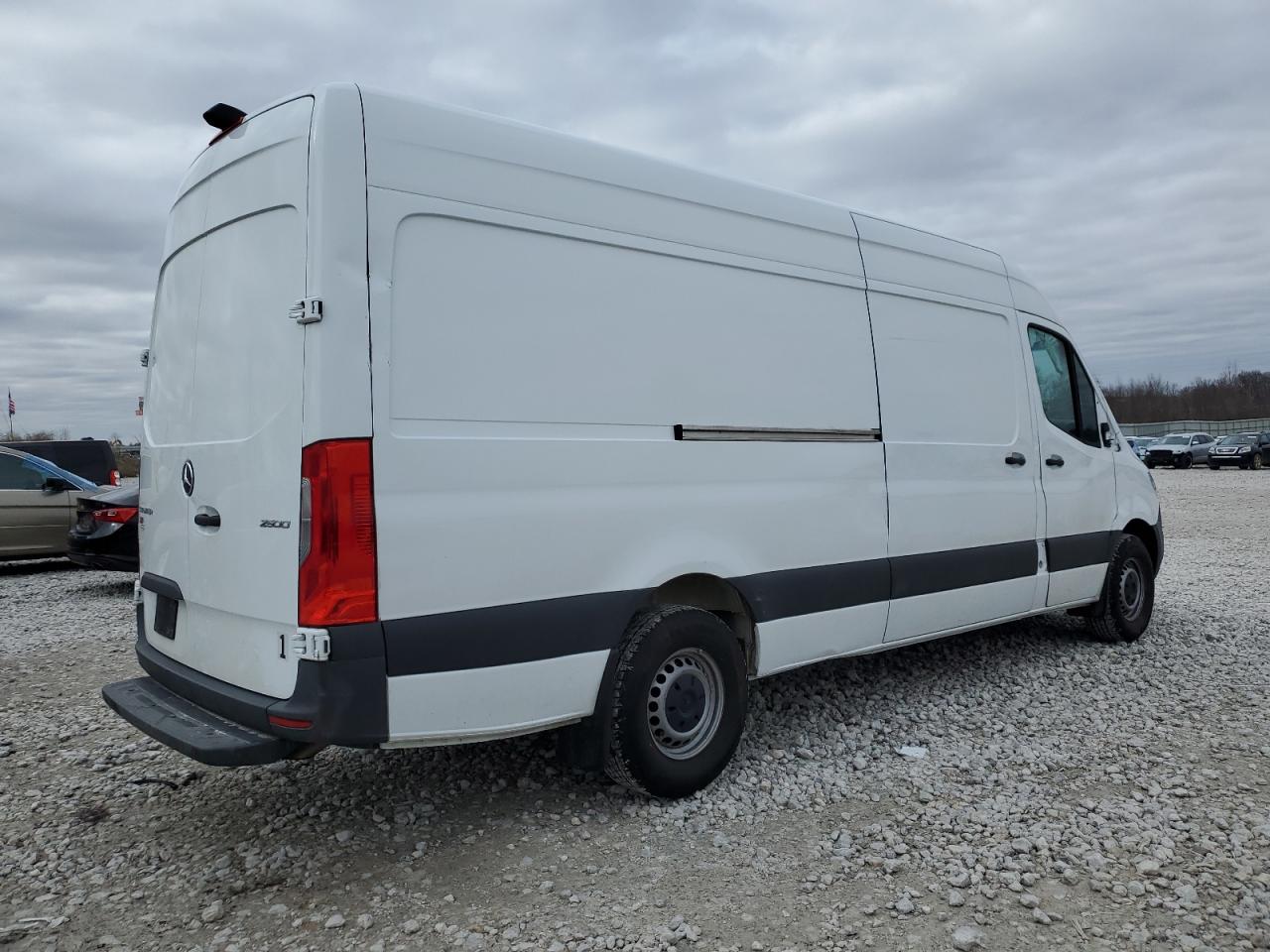 Photo 2 VIN: W1W40CHY3MT053863 - MERCEDES-BENZ SPRINTER 