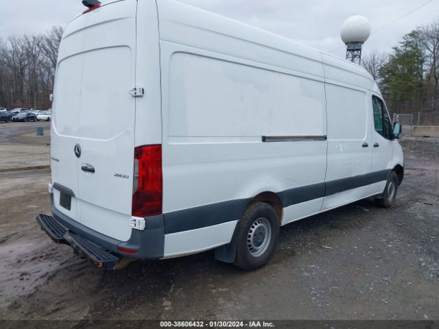 Photo 3 VIN: W1W40CHY7LT025465 - MERCEDES-BENZ SPRINTER 2500 