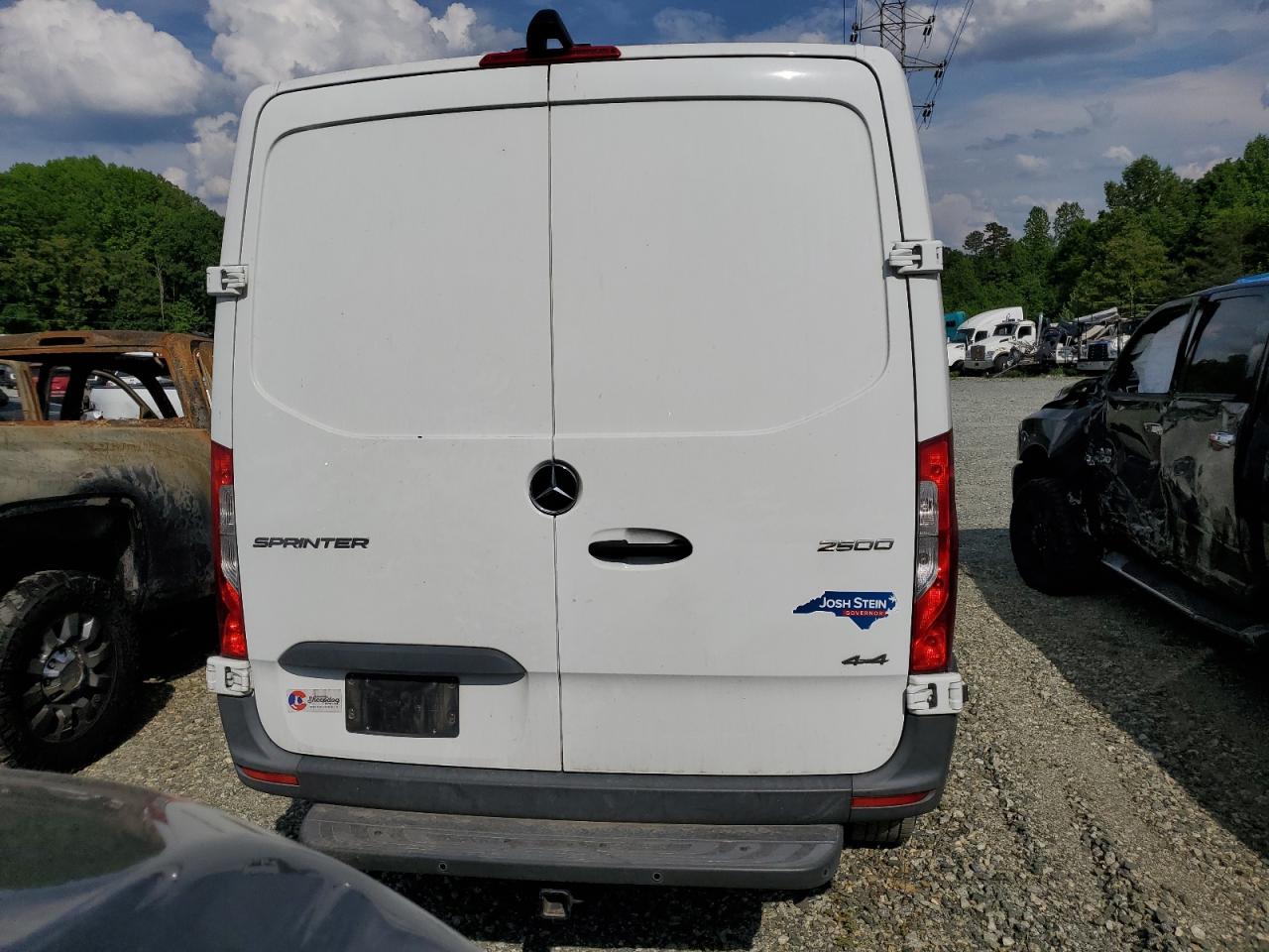 Photo 5 VIN: W1W4EBVYXLT023399 - MERCEDES-BENZ SPRINTER 