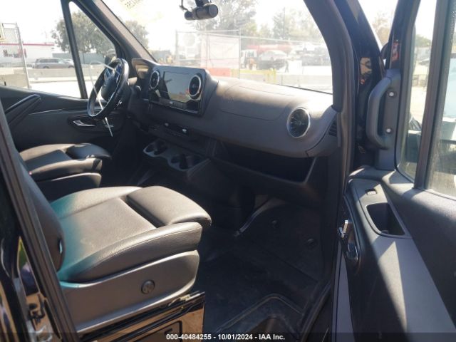 Photo 4 VIN: W1W4ECVY2KT018203 - MERCEDES-BENZ SPRINTER 