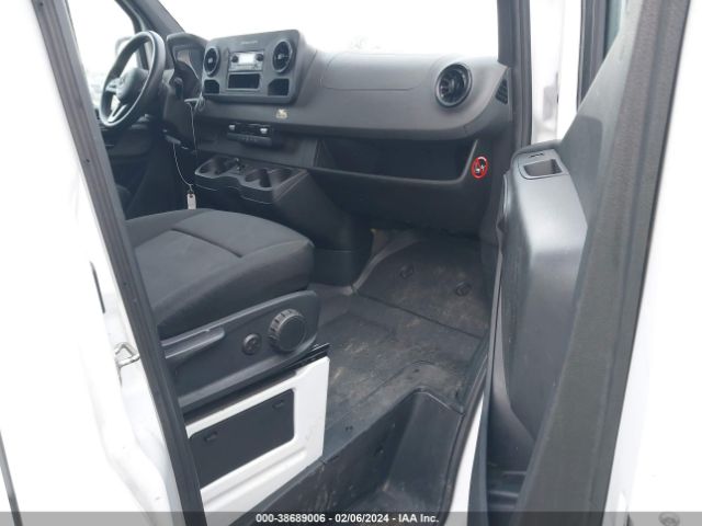 Photo 4 VIN: W1W70BGY7KT018801 - MERCEDES-BENZ SPRINTER 1500 