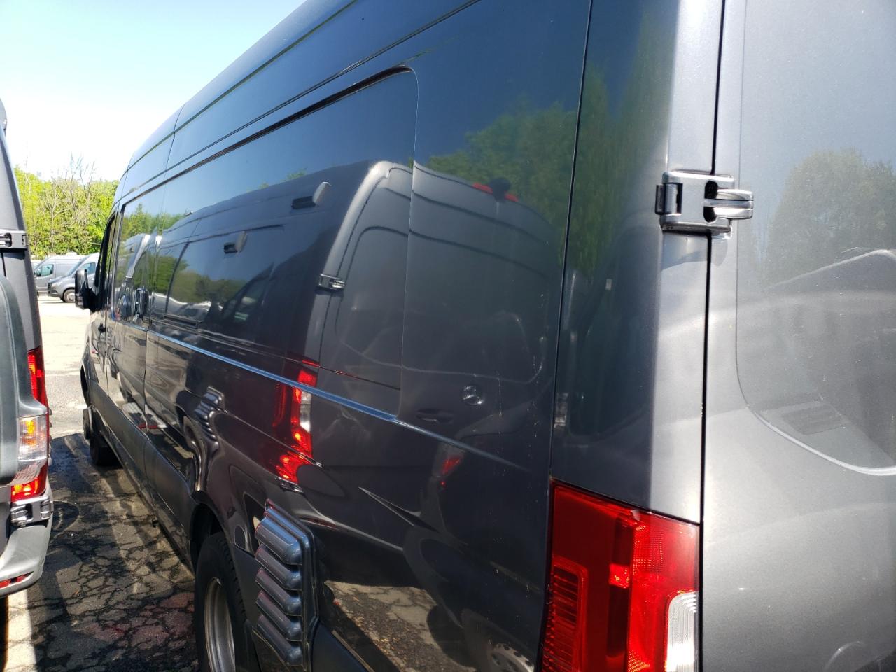 Photo 2 VIN: W1W9ED3Y1MT070973 - MERCEDES-BENZ SPRINTER 