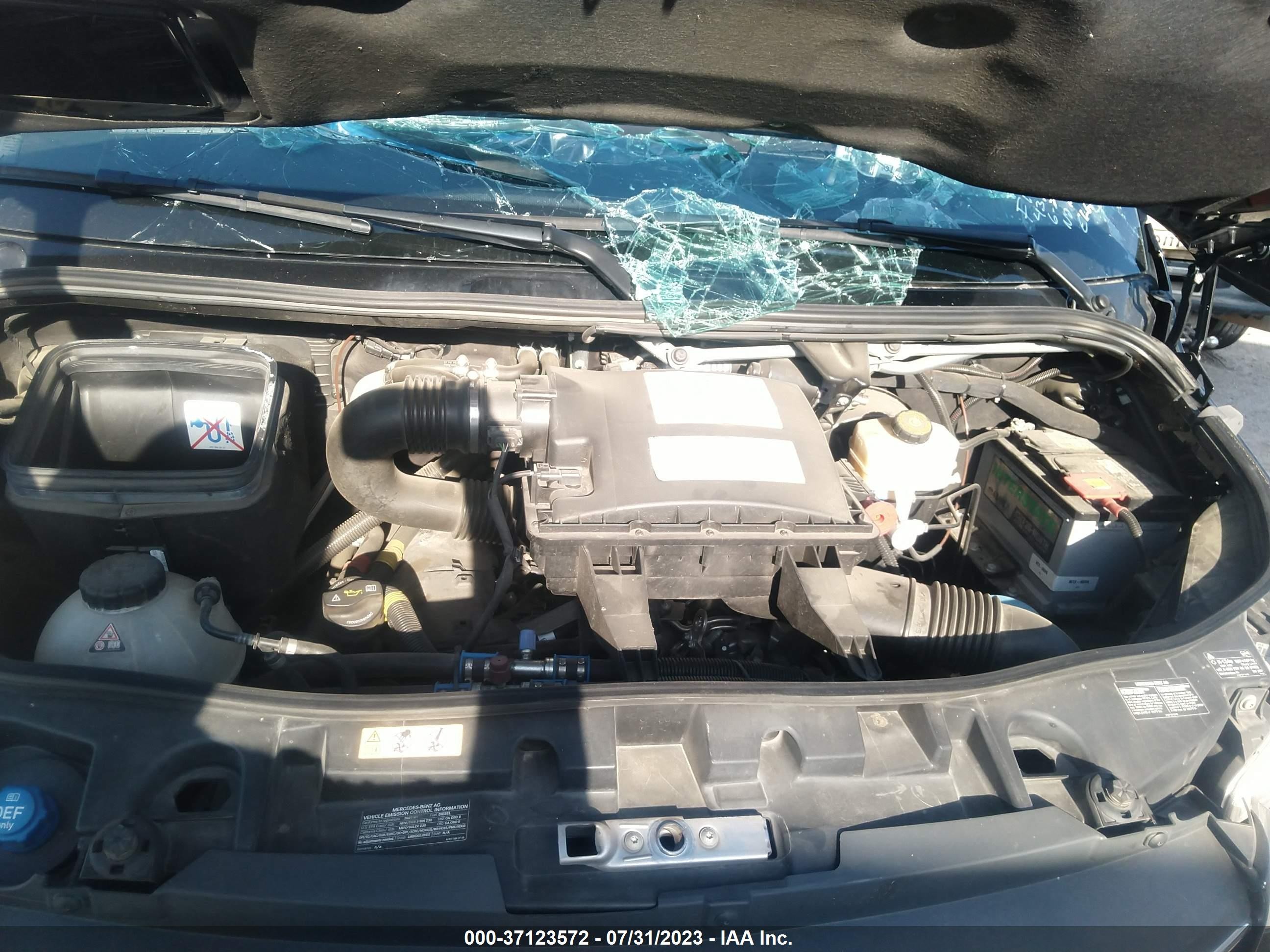 Photo 9 VIN: W1X8ED3Y5LT023886 - MERCEDES-BENZ NULL 