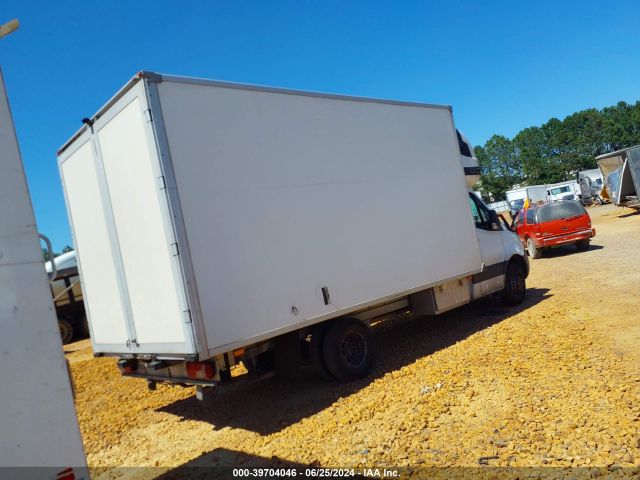 Photo 3 VIN: W1X9E33Y7NN205093 - MERCEDES-BENZ SPRINTER 