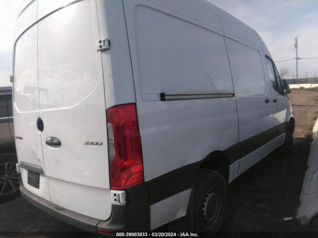 Photo 3 VIN: W1Y40BHY9NT109257 - MERCEDES-BENZ SPRINTER 2500 