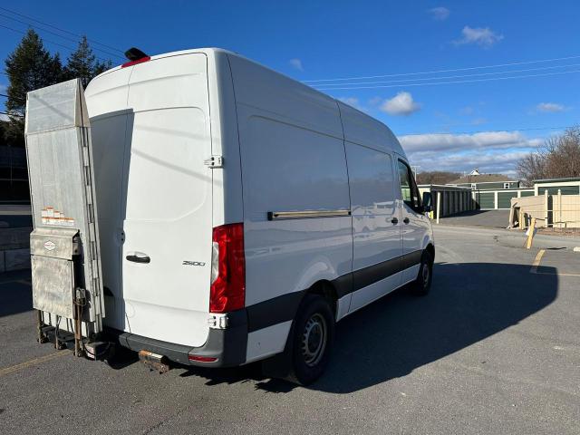 Photo 2 VIN: W1Y4DBHYXMT046916 - MERCEDES-BENZ SPRINTER 2 