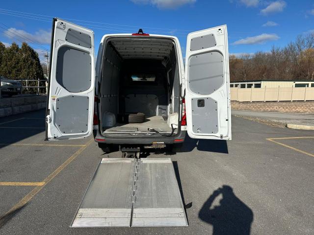 Photo 4 VIN: W1Y4DBHYXMT046916 - MERCEDES-BENZ SPRINTER 2 