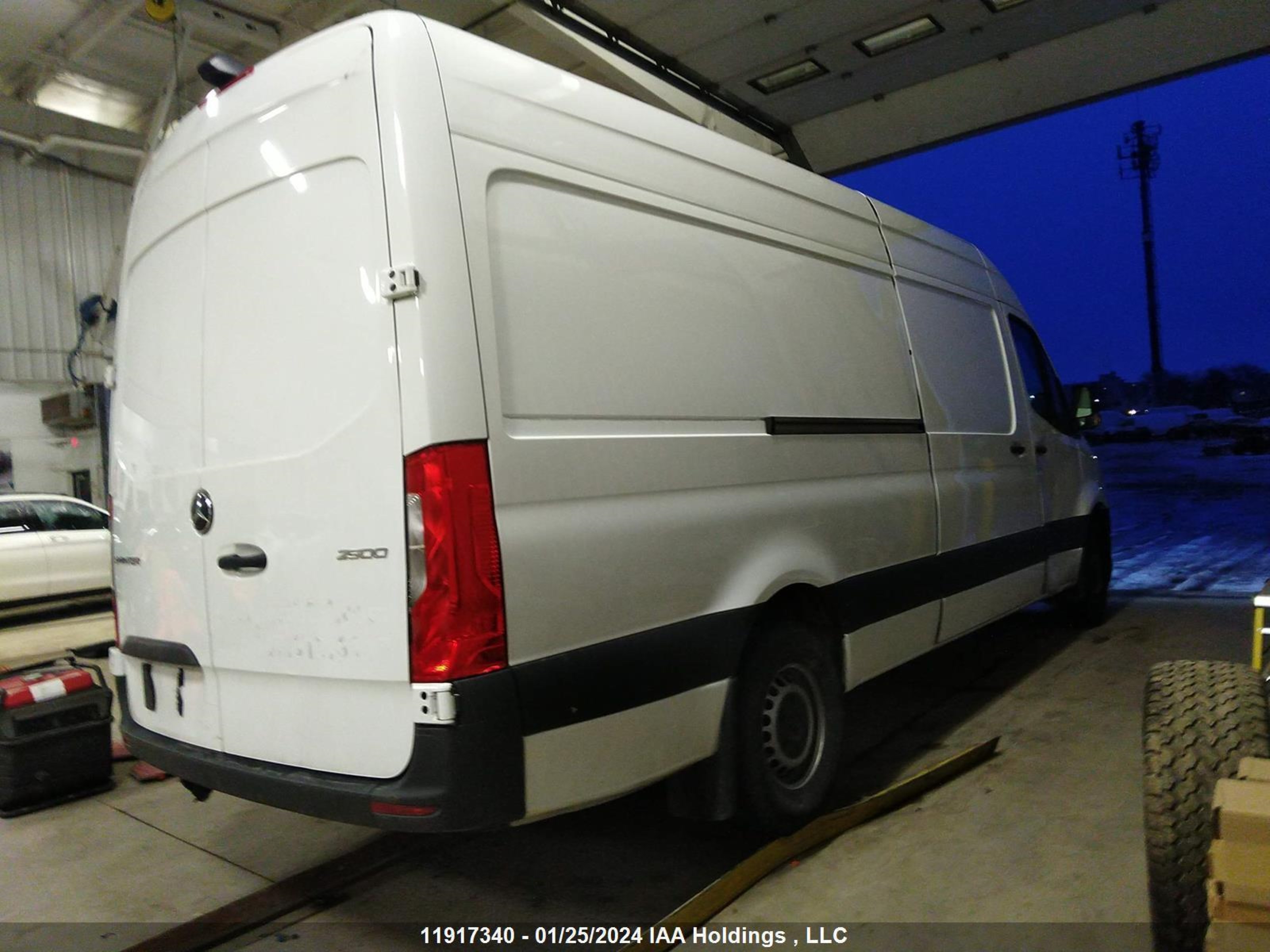 Photo 3 VIN: W1Y4DCHY8NP446926 - MERCEDES-BENZ SPRINTER 