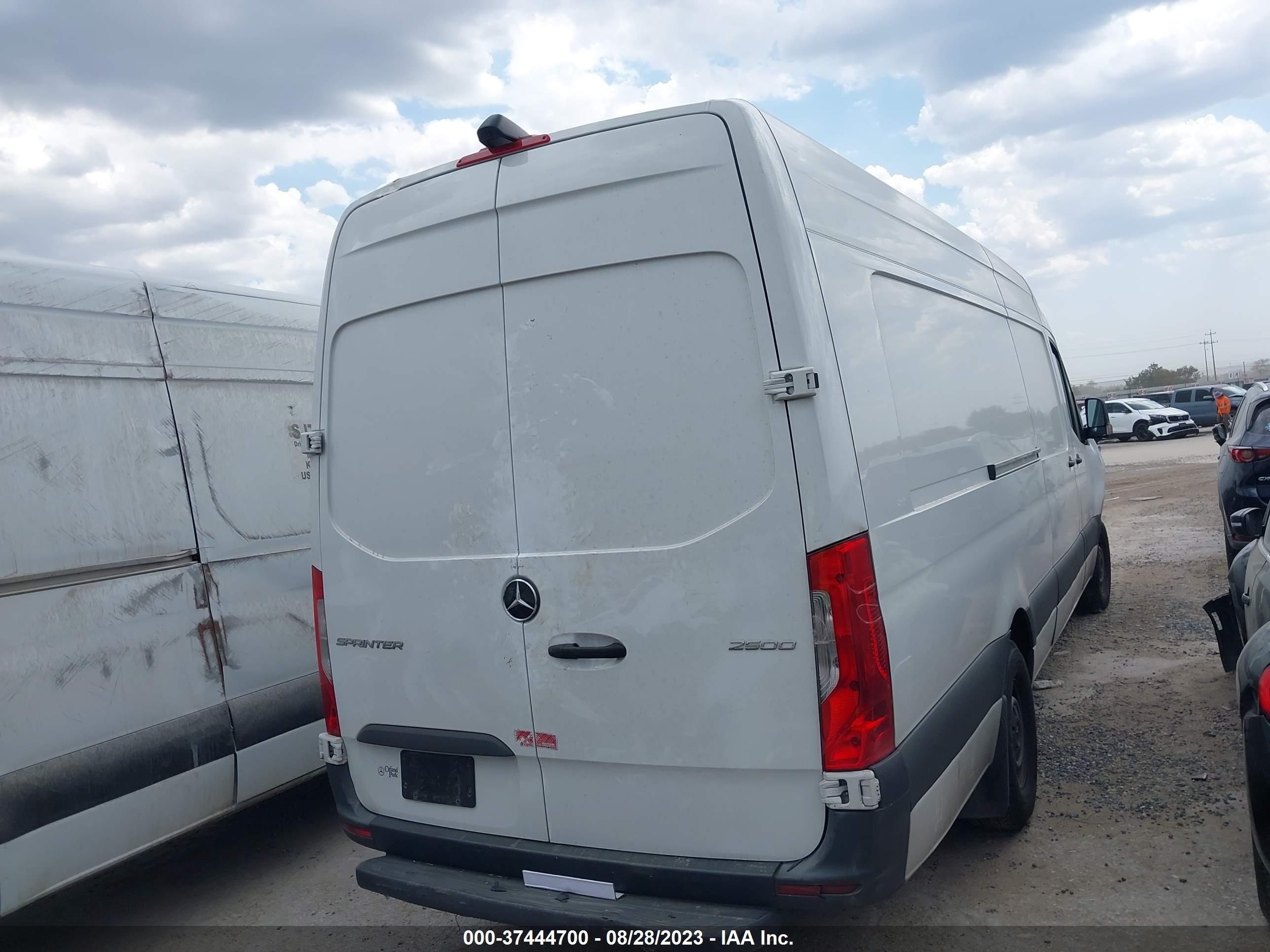 Photo 3 VIN: W1Y4DDHY6NT091882 - MERCEDES-BENZ SPRINTER 