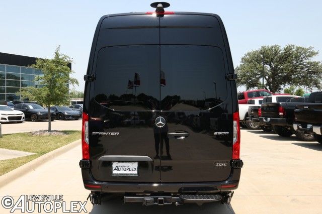 Photo 4 VIN: W1Y4EBHY9MT069438 - MERCEDES-BENZ SPRINTER CARGO VAN 