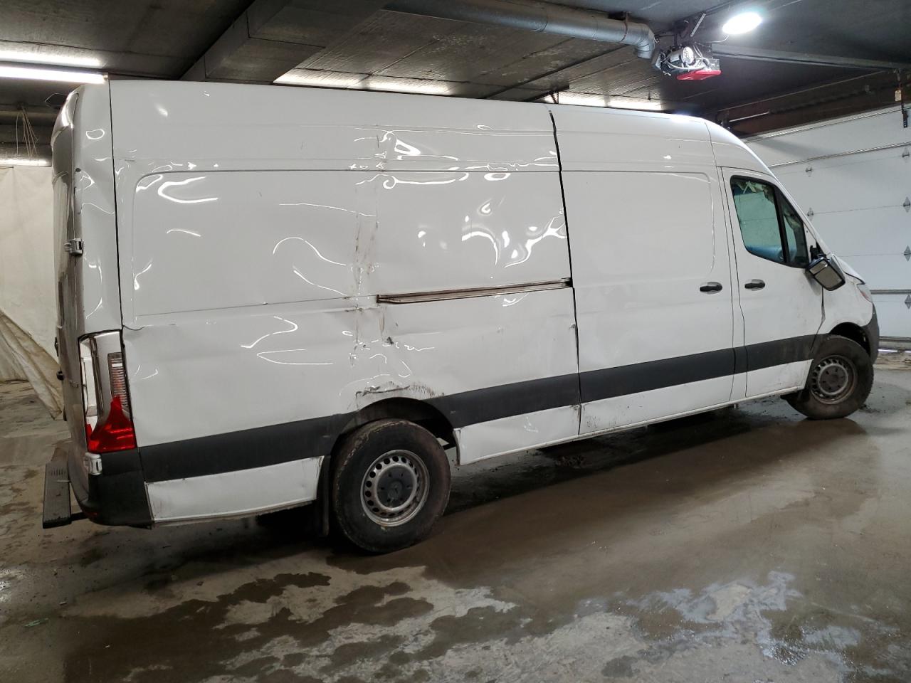 Photo 2 VIN: W1Y4ECHY0MT077868 - MERCEDES-BENZ SPRINTER 