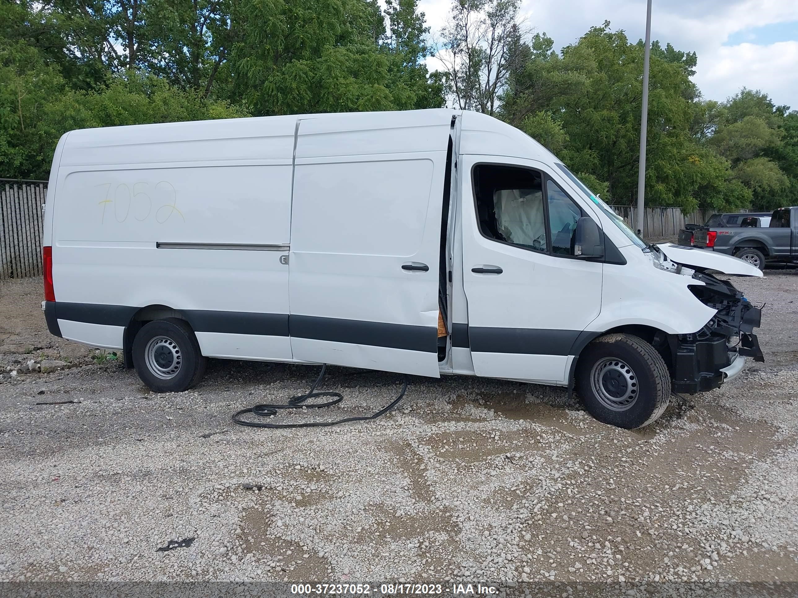 Photo 11 VIN: W1Y4ECHY0NT121398 - MERCEDES-BENZ SPRINTER 