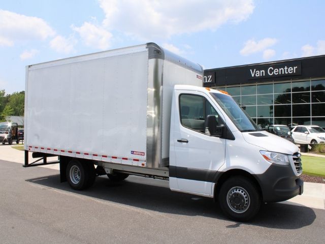 Photo 2 VIN: W2X8E33Y5MN158580 - FREIGHTLINER SPRINTER CAB CHASSIS 