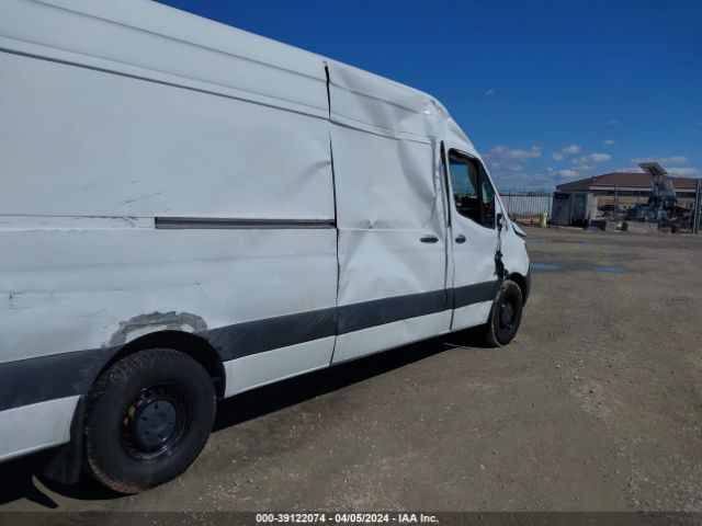 Photo 5 VIN: W2Y4DDHY8MT051949 - FREIGHTLINER SPRINTER 2500 