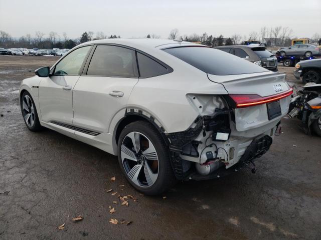 Photo 2 VIN: WA13AAGE4MB012478 - AUDI E-TRON SPO 