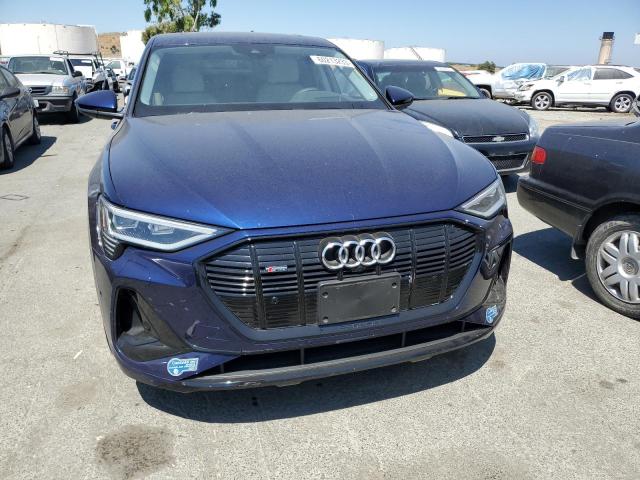 Photo 4 VIN: WA13AAGE9MB032998 - AUDI E-TRON 