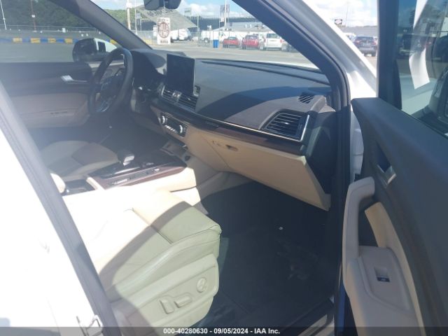 Photo 4 VIN: WA14AAFY5M2103775 - AUDI Q5 