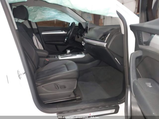 Photo 4 VIN: WA14AAFY5N2130363 - AUDI Q5 