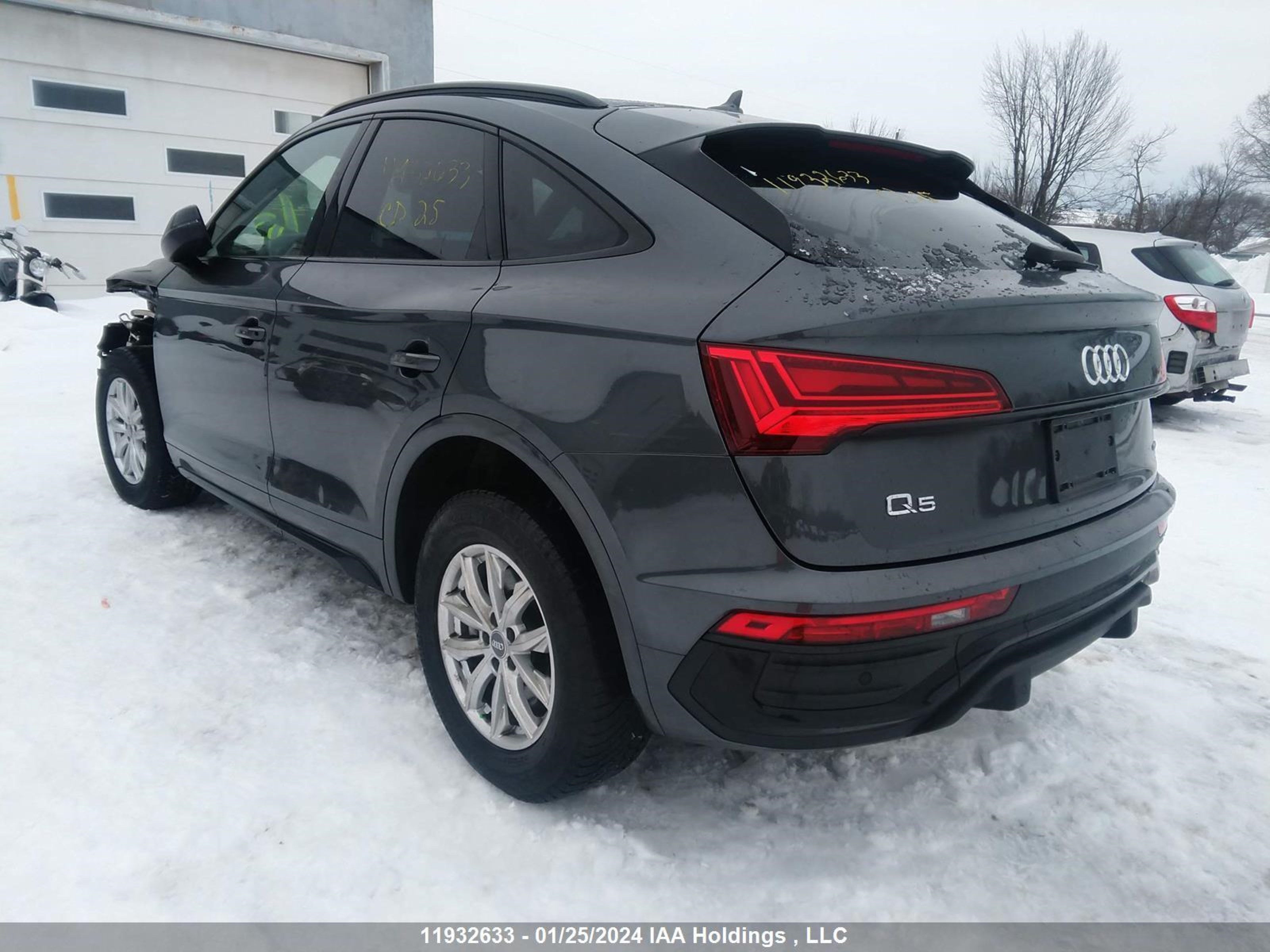 Photo 2 VIN: WA14AAFY8P2130764 - AUDI Q5 SPORTBACK 