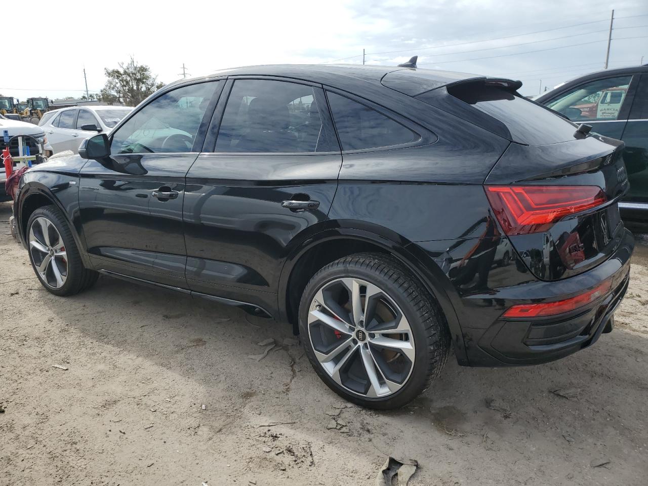 Photo 1 VIN: WA15AAFY5R2025350 - AUDI Q5 