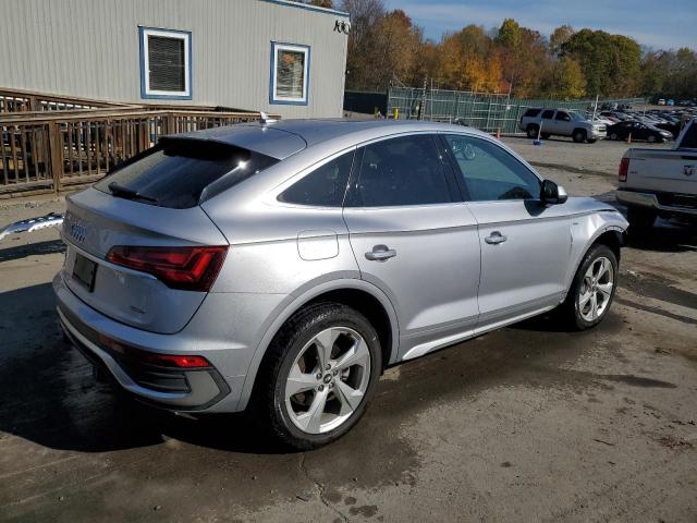 Photo 2 VIN: WA15AAFY6N2056519 - AUDI Q5 