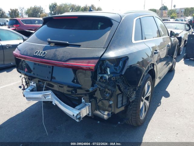 Photo 3 VIN: WA15AAGE4RB039504 - AUDI Q8 