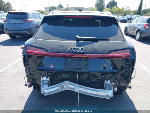 Photo 5 VIN: WA15AAGE4RB039504 - AUDI Q8 