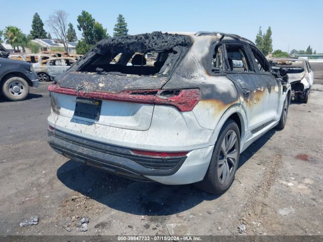 Photo 3 VIN: WA16AAGE7RB035550 - AUDI Q8 