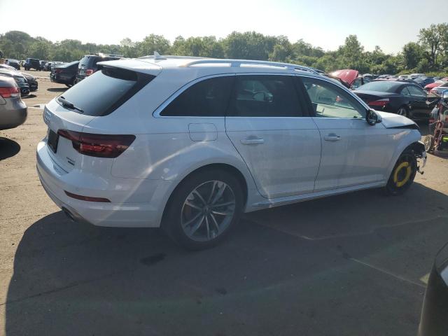 Photo 2 VIN: WA18NAF42JA053325 - AUDI A4 ALLROAD 