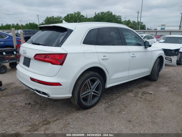 Photo 3 VIN: WA1A4AFY1L2024015 - AUDI SQ5 