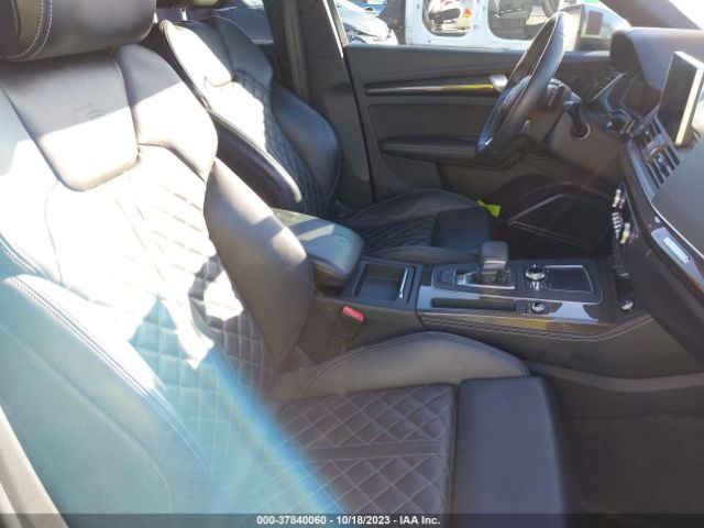 Photo 4 VIN: WA1A4AFY2J2144225 - AUDI SQ5 