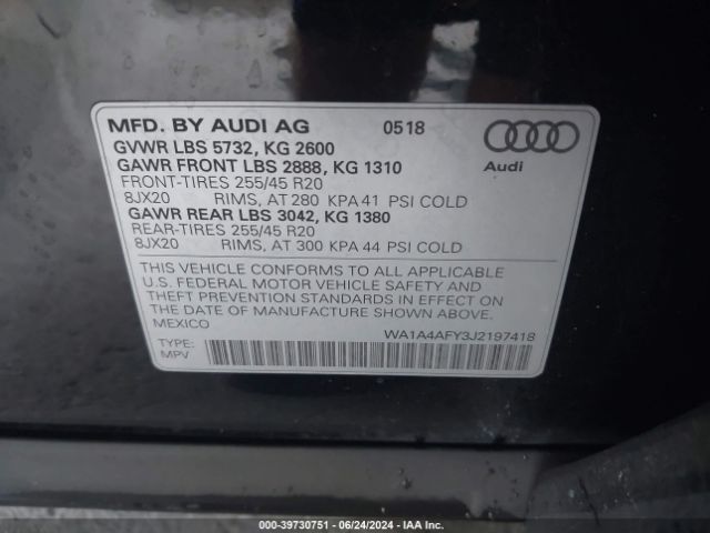 Photo 8 VIN: WA1A4AFY3J2197418 - AUDI SQ5 