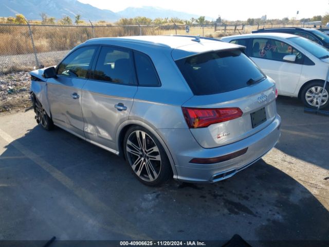 Photo 2 VIN: WA1A4AFY4J2217076 - AUDI SQ5 