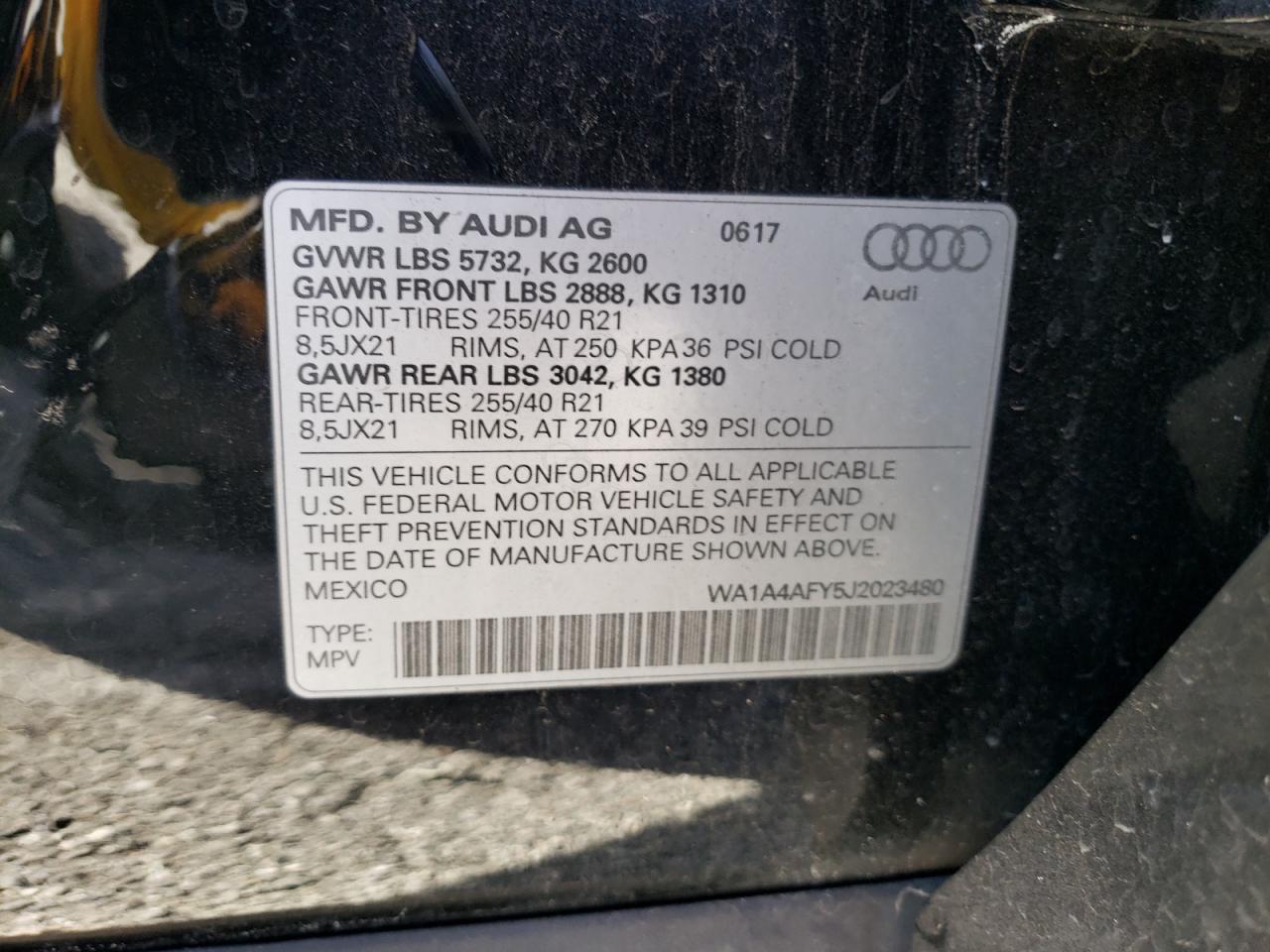 Photo 13 VIN: WA1A4AFY5J2023480 - AUDI SQ5 