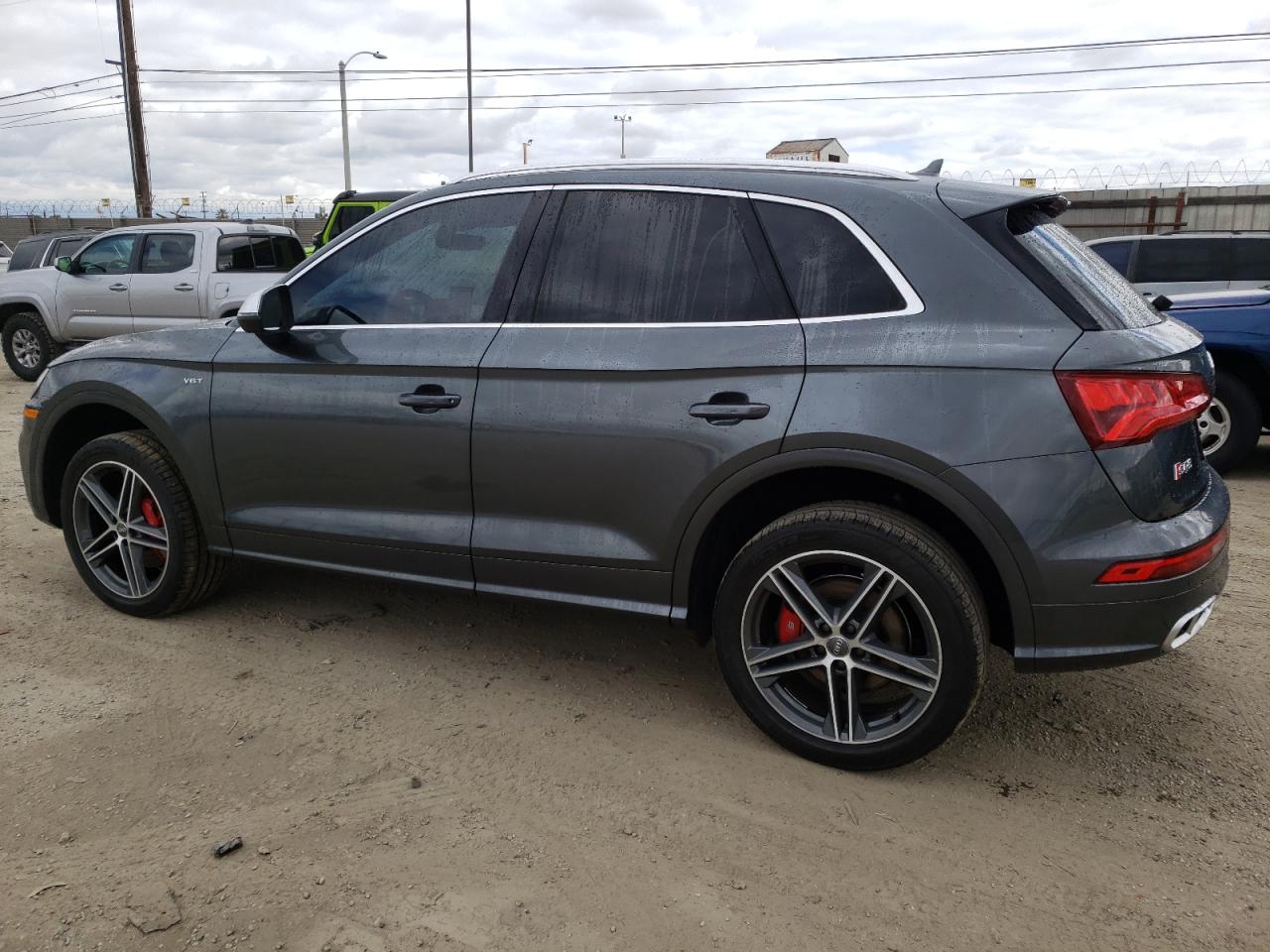 Photo 1 VIN: WA1A4AFY5J2106357 - AUDI SQ5 