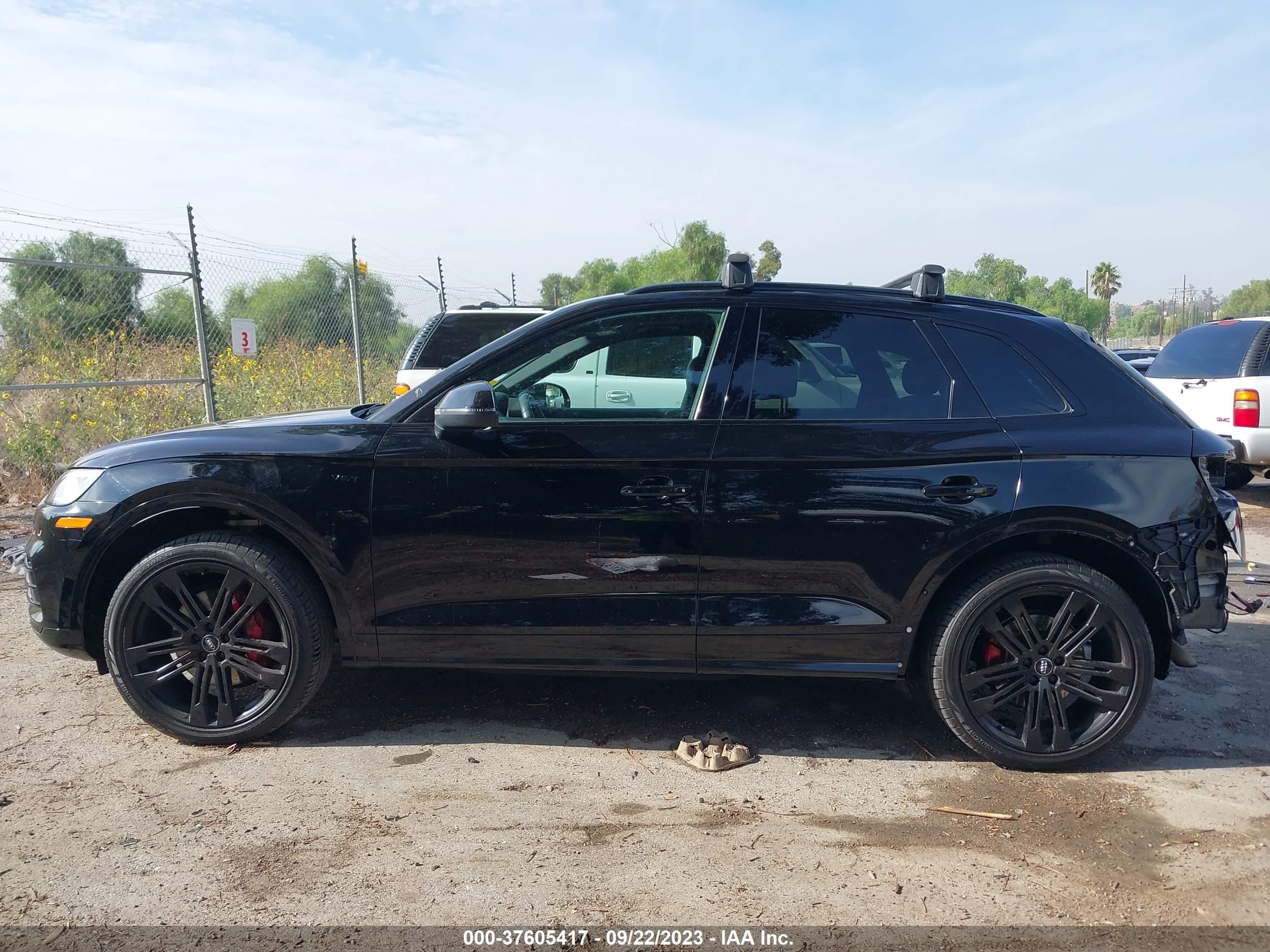 Photo 14 VIN: WA1A4AFYXJ2073453 - AUDI SQ5 