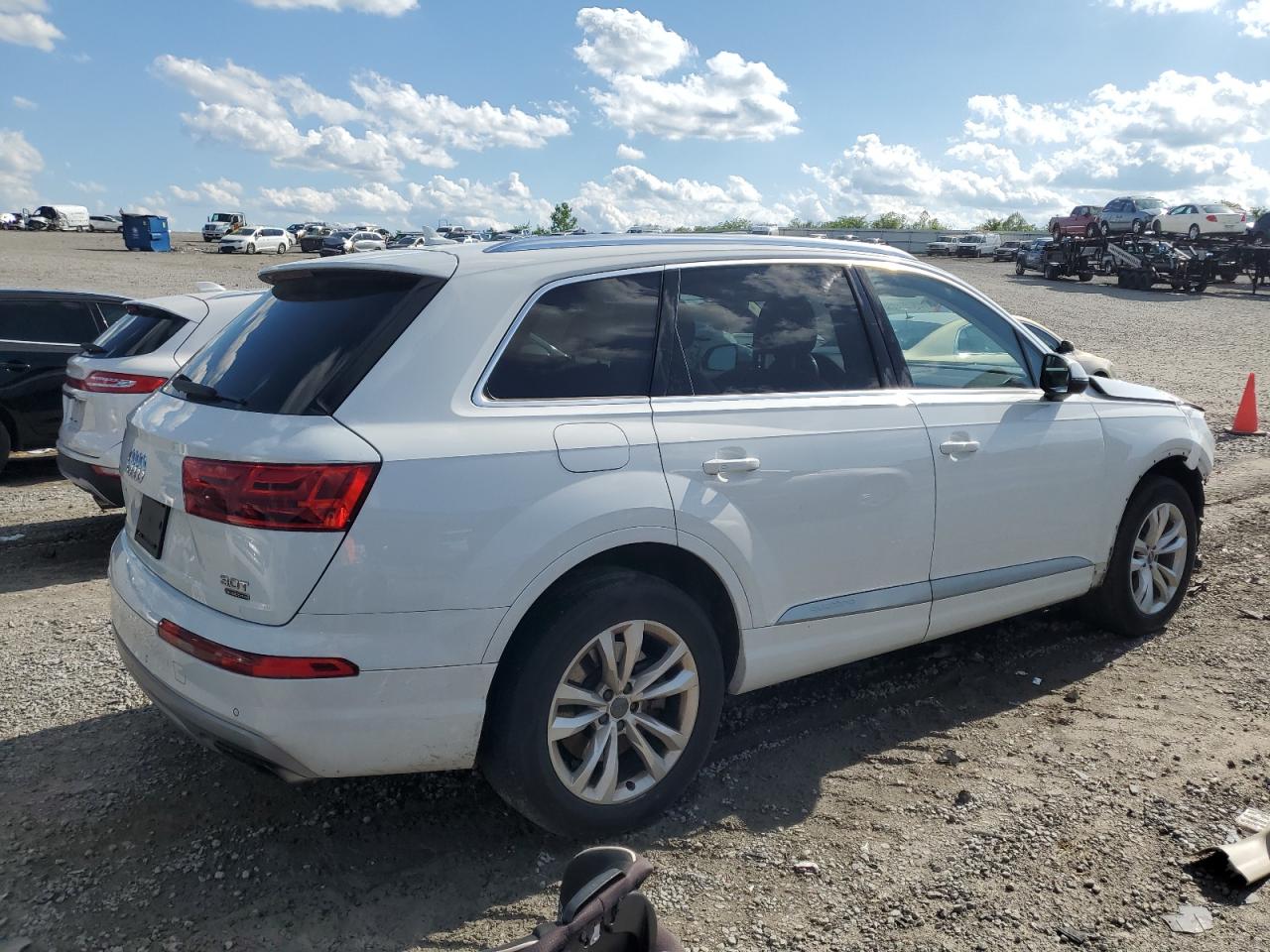 Photo 2 VIN: WA1AAAF76JD005798 - AUDI Q7 