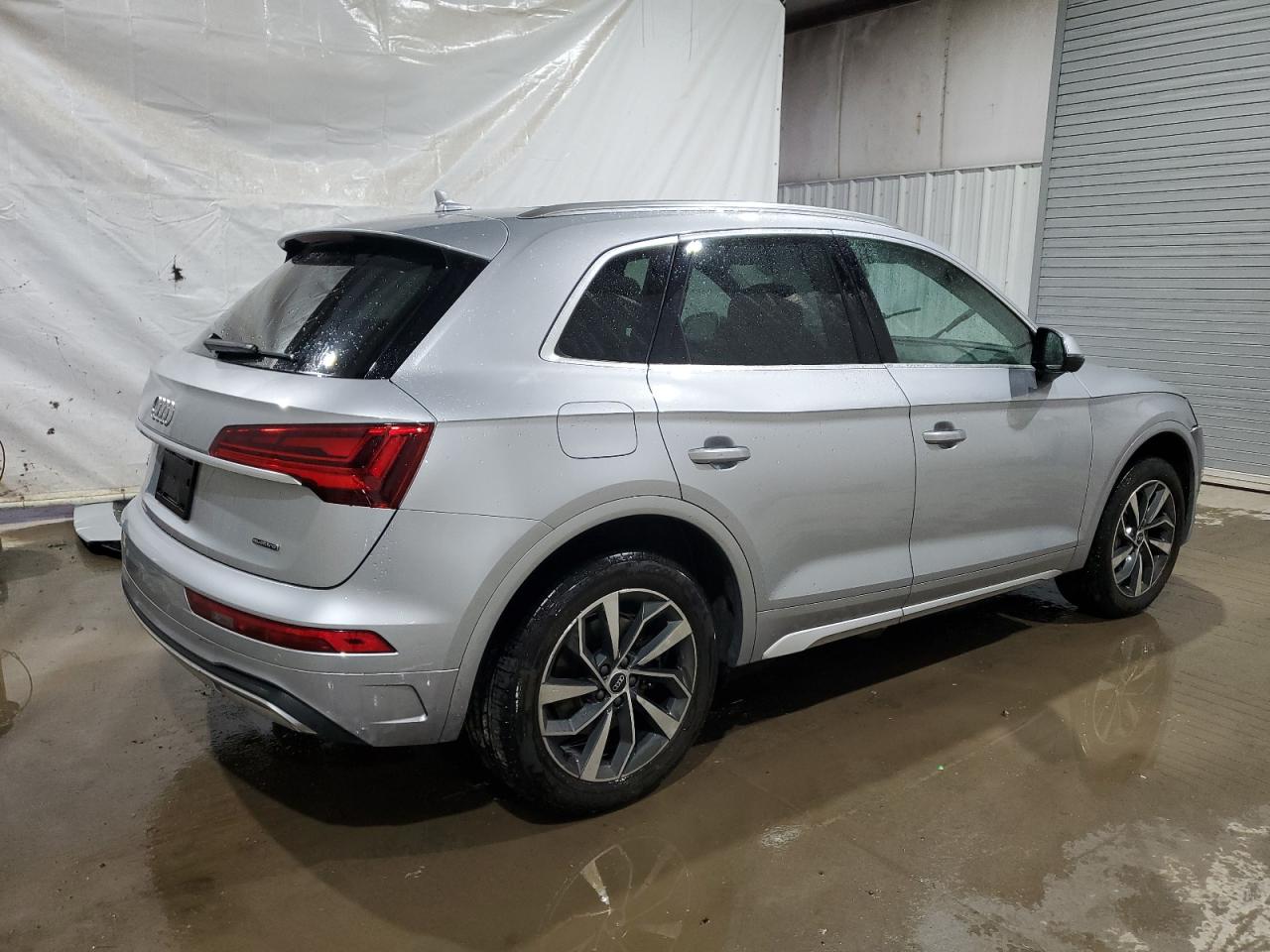 Photo 2 VIN: WA1AAAFY4M2007686 - AUDI Q5 