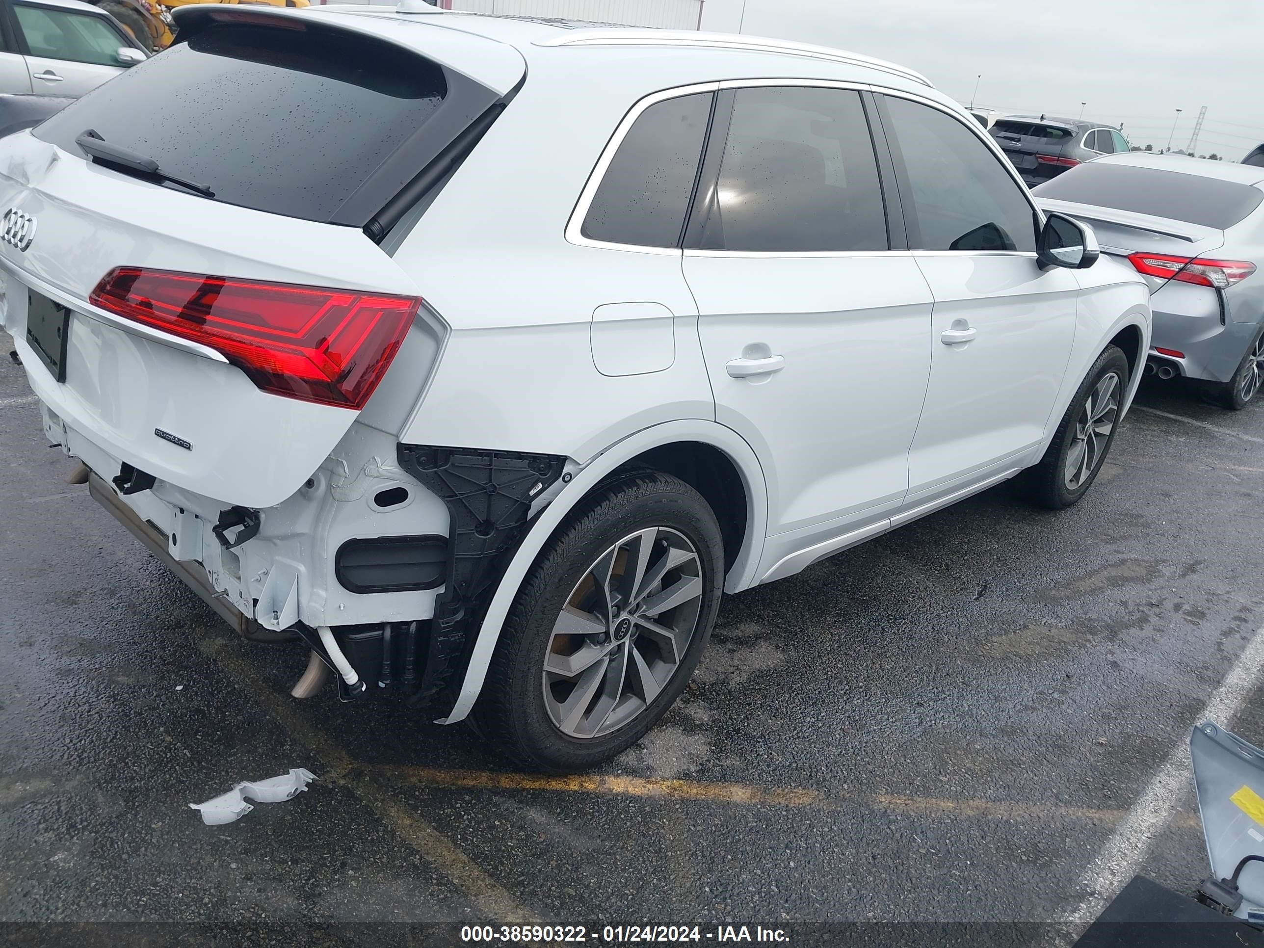 Photo 3 VIN: WA1AAAFY9M2032387 - AUDI Q5 