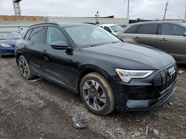 Photo 3 VIN: WA1AAAGE4NB012005 - AUDI E-TRON 