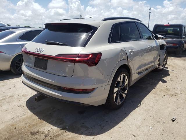 Photo 3 VIN: WA1AAAGE5MB013629 - AUDI E-TRON PRE 