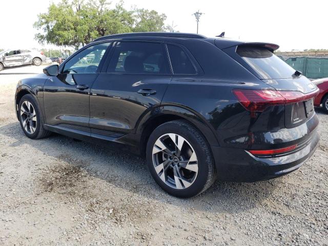 Photo 1 VIN: WA1AAAGE6NB011356 - AUDI E-TRON 