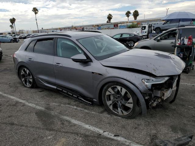 Photo 3 VIN: WA1AAAGE7MB023112 - AUDI E-TRON 